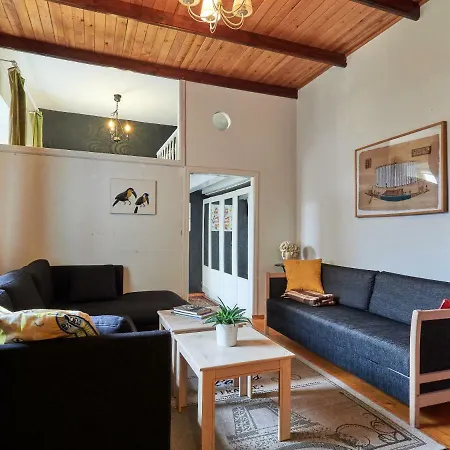 Cozy In Old Town With Parking Place Apartment *